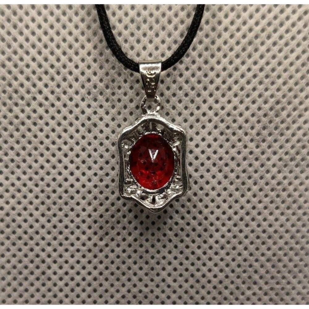 925 Red Rhinestone Pendant - Picture 4 of 4